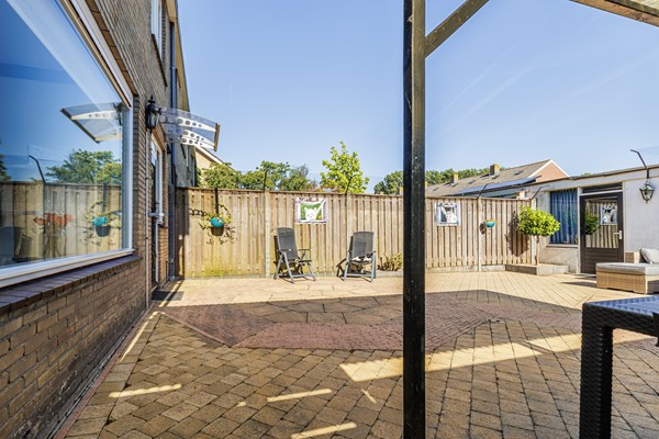 Medium property photo - Rembrandtstraat 112, 3262 HS Oud-Beijerland